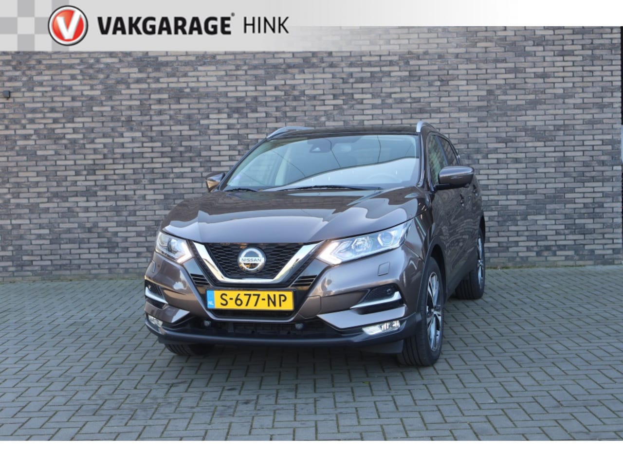 Nissan Qashqai - 1.3 DIG-T Business Edition | Camera | Pano-dak | Trekhaak | - AutoWereld.nl