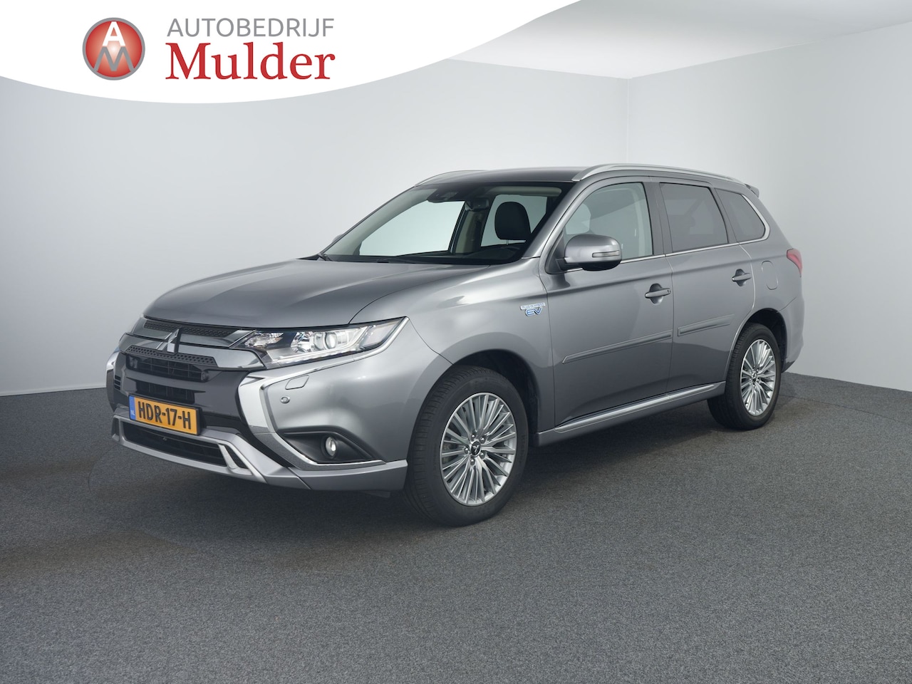 Mitsubishi Outlander - 2.4 PHEV Intense | Carplay | Camera | - AutoWereld.nl