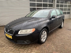 Volvo V70 - 2.5T Momentum ( YOUNGTIMER)