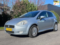 Fiat Grande Punto - 1.4-16V Sport Cruise*Clim*NAP*Trekhaak*Elektrische ramen*APK