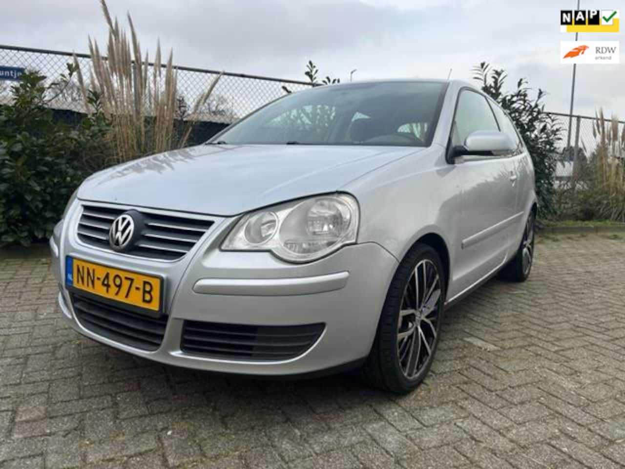 Volkswagen Polo - 1.4-16V Trendline I airco I koopje! - AutoWereld.nl