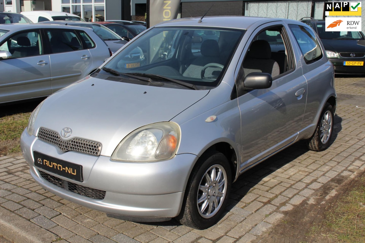 Toyota Yaris - 1.3i-16V VVT-i Linea Luna Stuurbekrachtiging LM-Velgen Zuinig! APK NAP - AutoWereld.nl