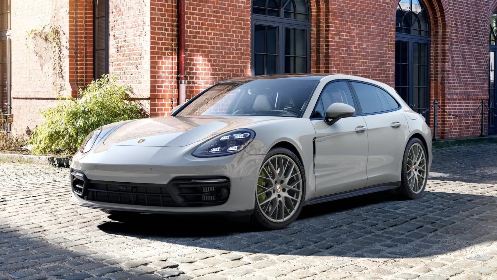 Porsche Panamera Sport Turismo - 4S E-Hybrid - AutoWereld.nl