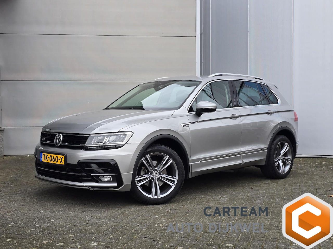 Volkswagen Tiguan - 1.4 TSI 4Motion Highline R-line - AutoWereld.nl