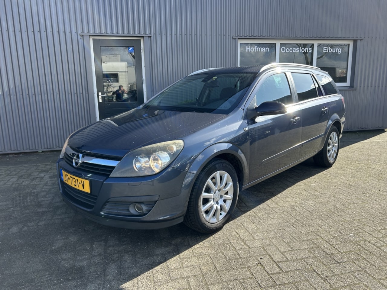 Opel Astra Wagon - 1.6 Essentia Airco Cruise Nieuwe APK! - AutoWereld.nl