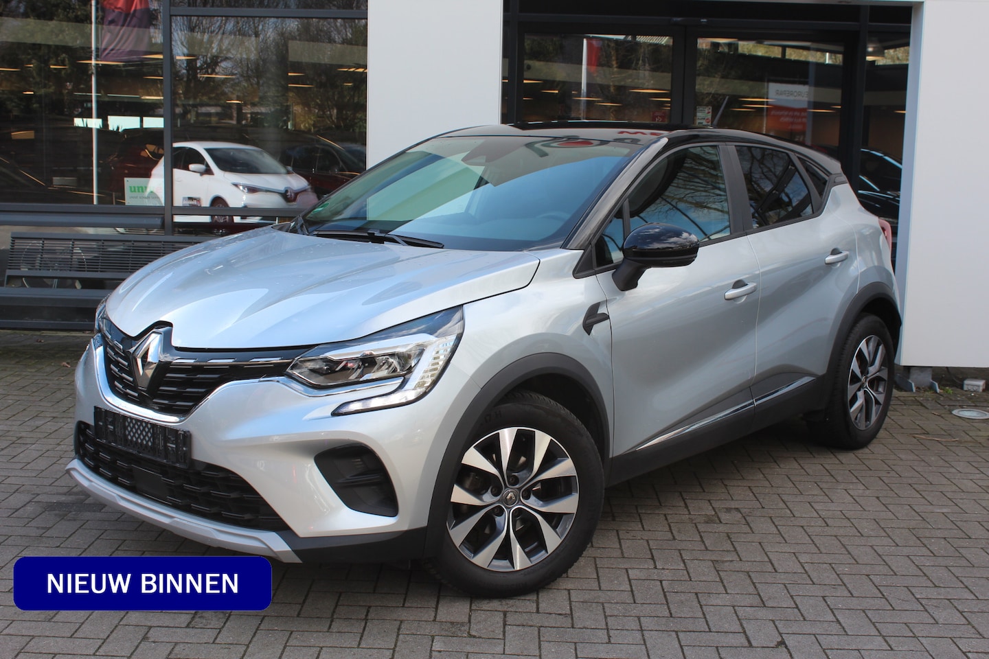 Renault Captur - 1.3 TCe Business luxe 130 EDC AUTOMAAT, Navigatie,Stoel verw. PDC, 17"LMV - AutoWereld.nl