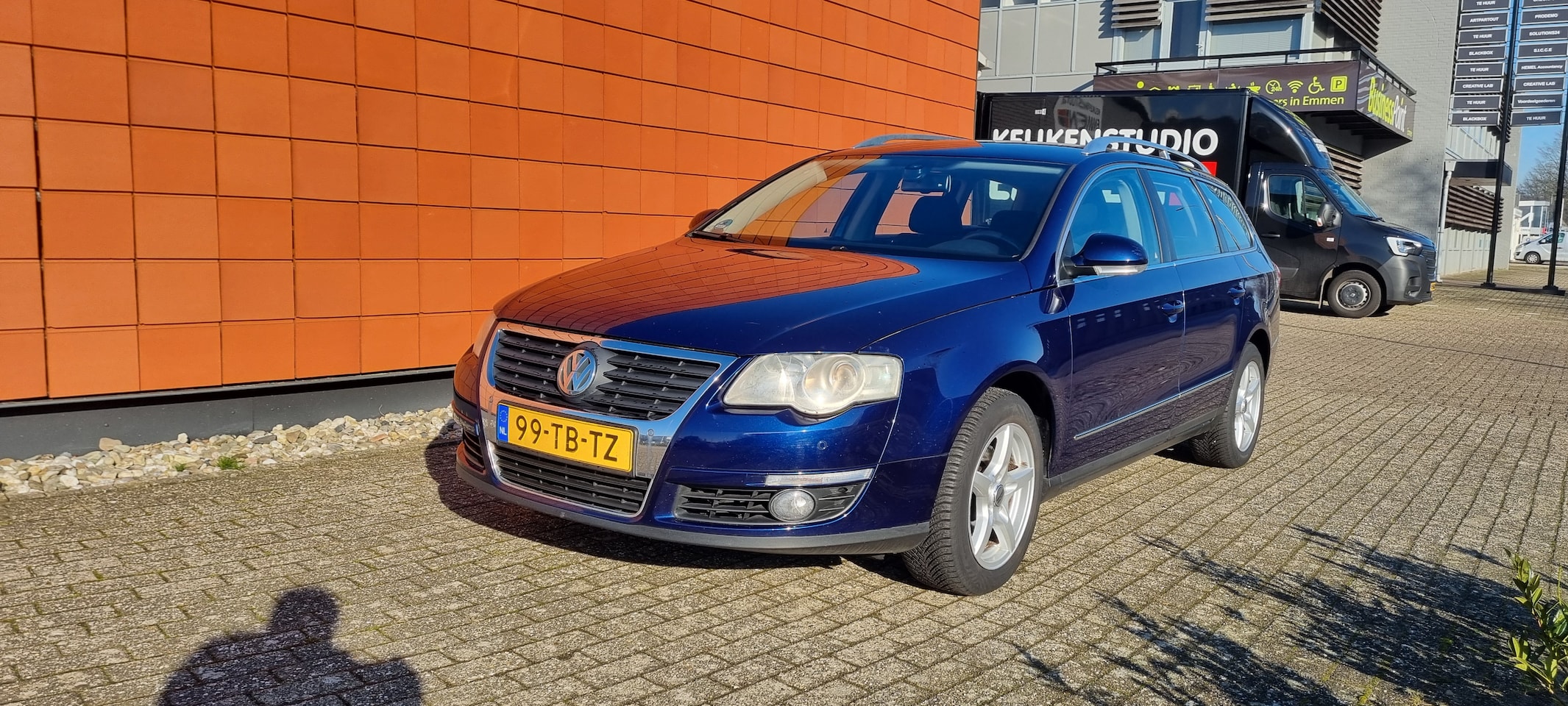 Volkswagen Passat Variant - 2.0 FSI Comfortline - AutoWereld.nl