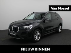 BMW X1 - sDrive18i Executive | PANORAMADAK | NAVIGATIE | LEDER | STOELVERWARMING