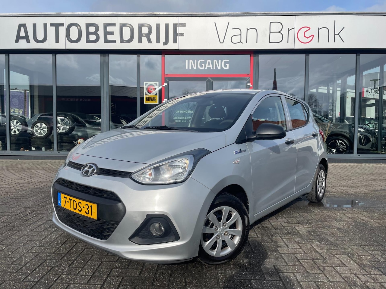 Hyundai i10 - 1.0i i-Motion | Airco | Radio - AutoWereld.nl