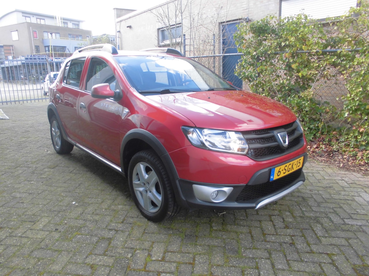 Dacia Sandero Stepway - 0.9 TCe Ambiance - AutoWereld.nl