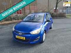 Hyundai i20 - 1.2i i-Catcher LEUKE AUTO RIJDT EN SCHAKELT GOED