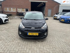 Hyundai i10 - 1.0i i-Motion Premium