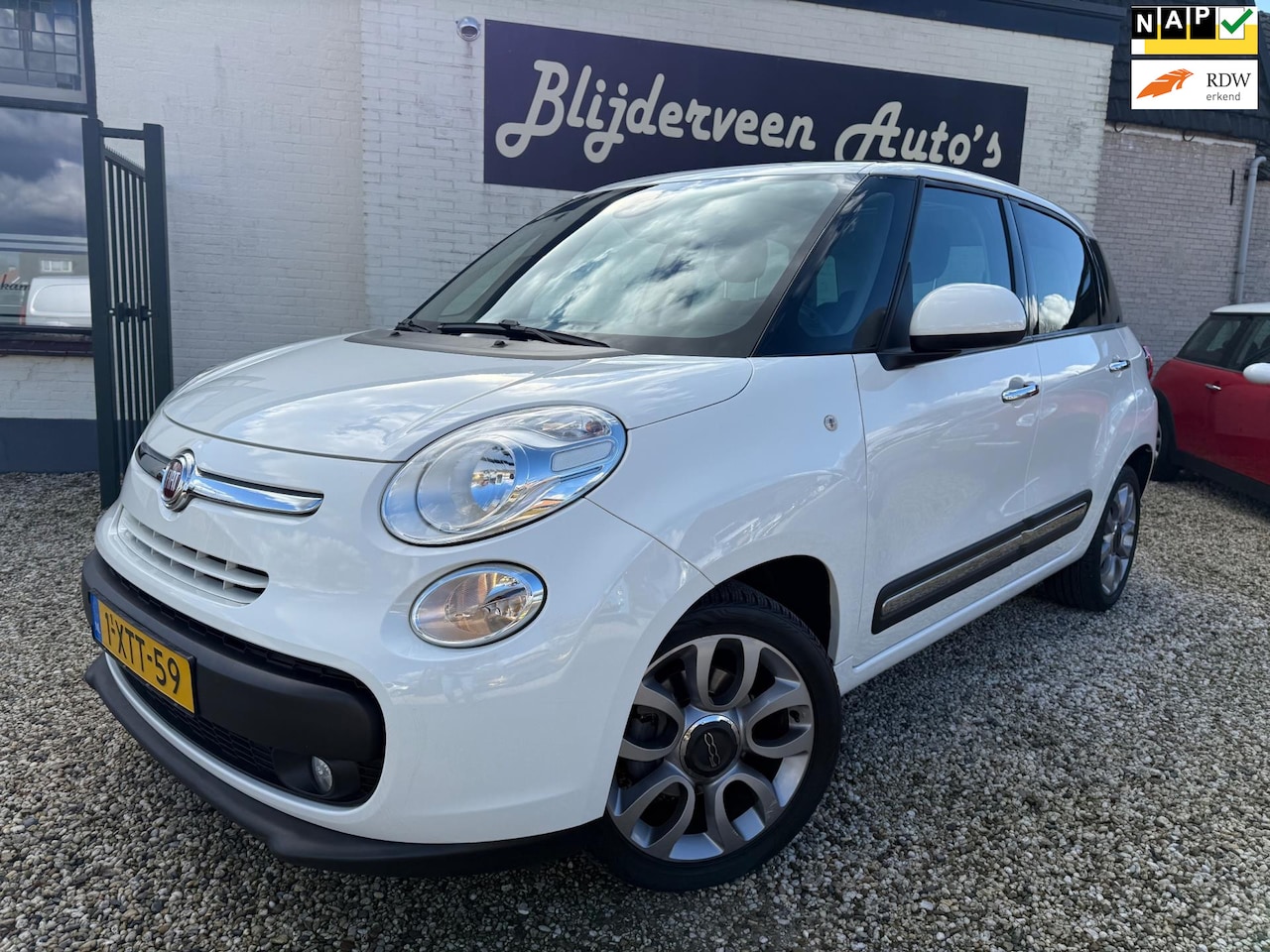 Fiat 500 L - 0.9 TwinAir Lounge Panorama Dak | Navi | PDC | Clima | LM - AutoWereld.nl