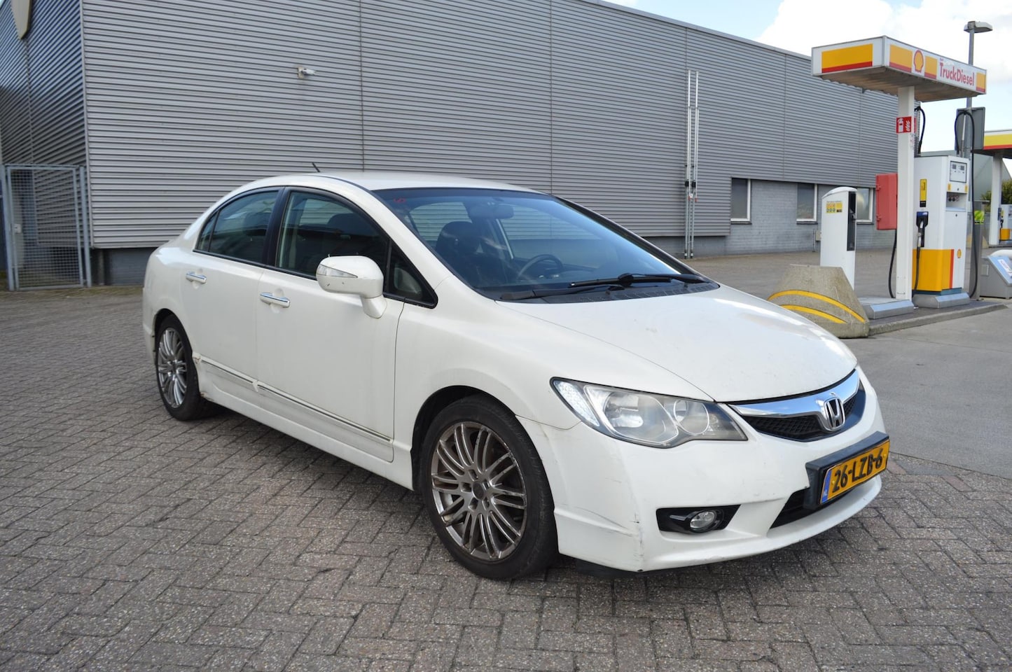 Honda Civic - 1.3 Hybrid Elegance bj10 Dynamo defect - AutoWereld.nl