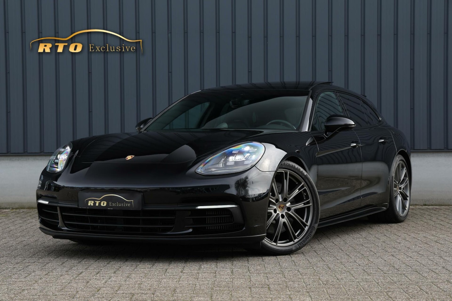 Porsche Panamera Sport Turismo - 2.9 4 E l pano.l 21'' l NAP - AutoWereld.nl