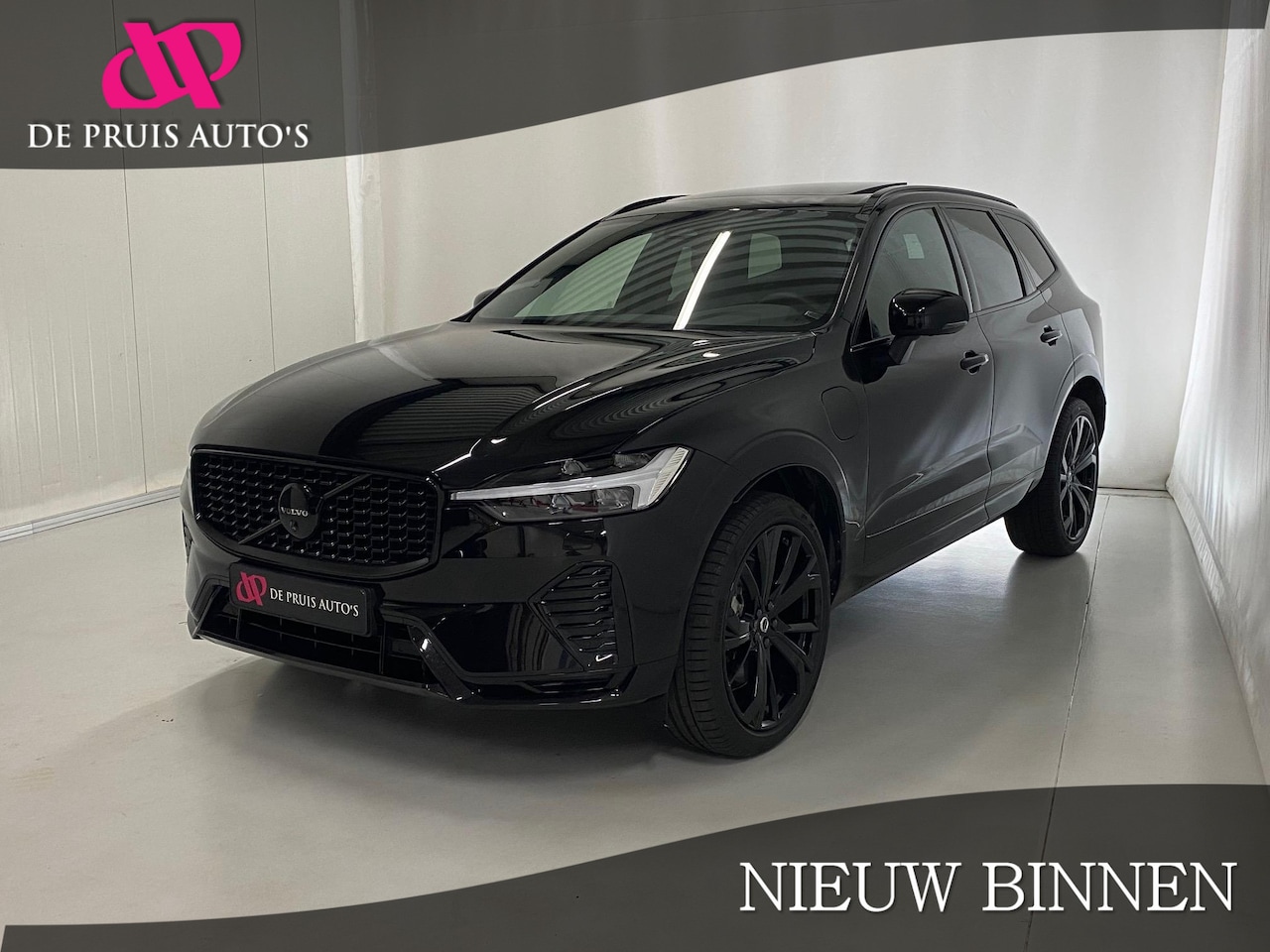 Volvo XC60 - 2.0 T8 Plug-in hybrid AWD Ultra Black Edition Pano 21 Inch Trekhaak Apple CarPlay Harman K - AutoWereld.nl