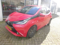 Toyota Aygo - 1.0 VVT-i x-now