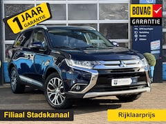 Mitsubishi Outlander - 2.0 Executive Edition Prijs Inclusief Onderhoud & 12 Maand BOVAG Garantie | Trekhaak | Ach