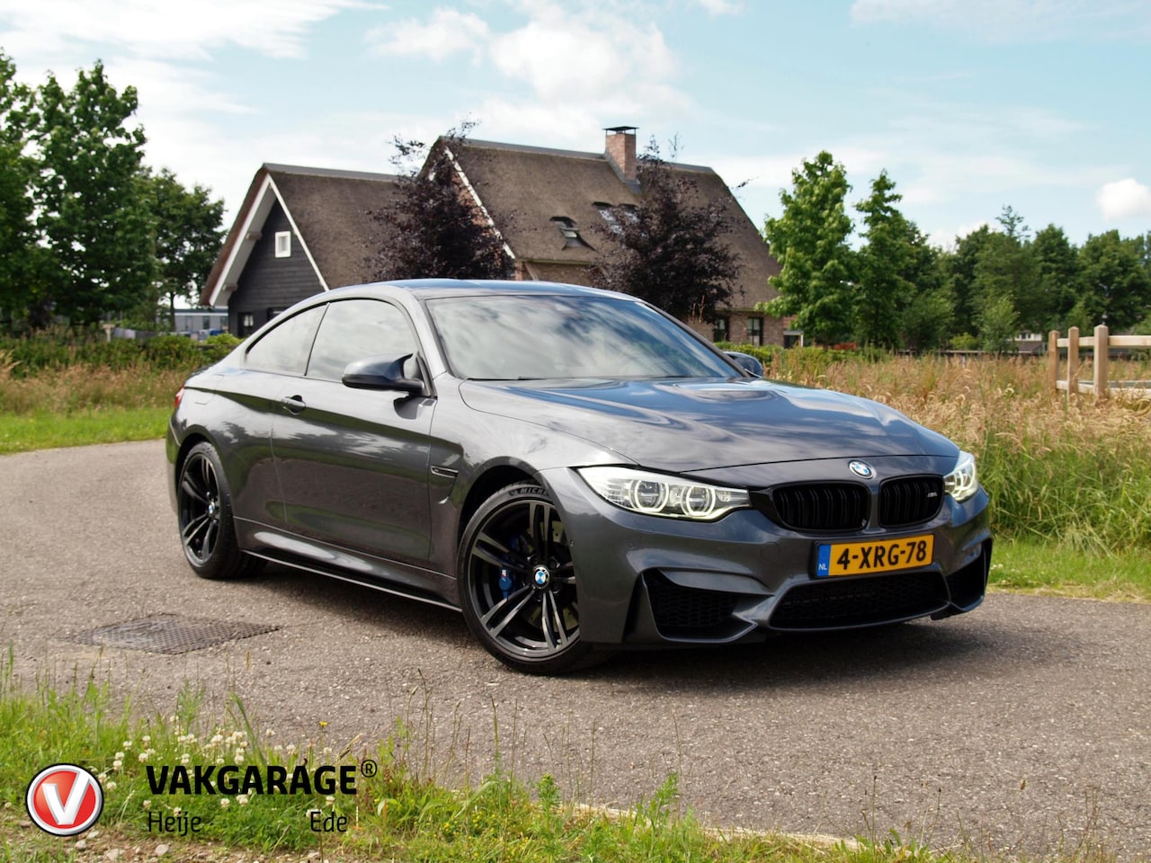 BMW 4-serie Coupé - M4 | Harman Kardon | Camera | Carbon Pakket | Navi | NL-Auto | - AutoWereld.nl