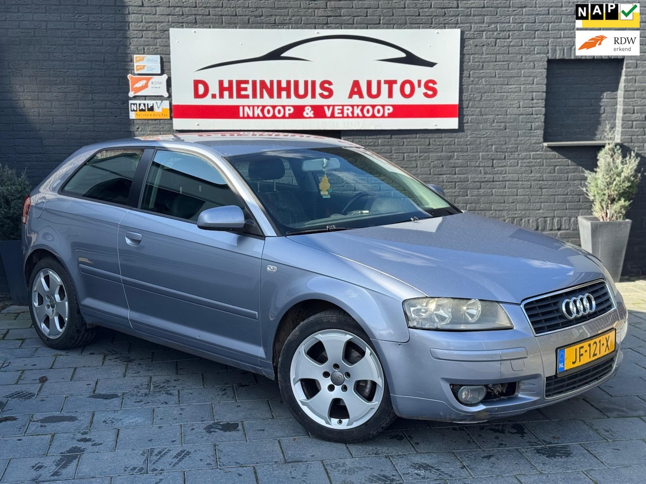 Audi A3 - 1.6 Ambiente Pro Line 1.6 75KW Ambiente Pro Line - AutoWereld.nl