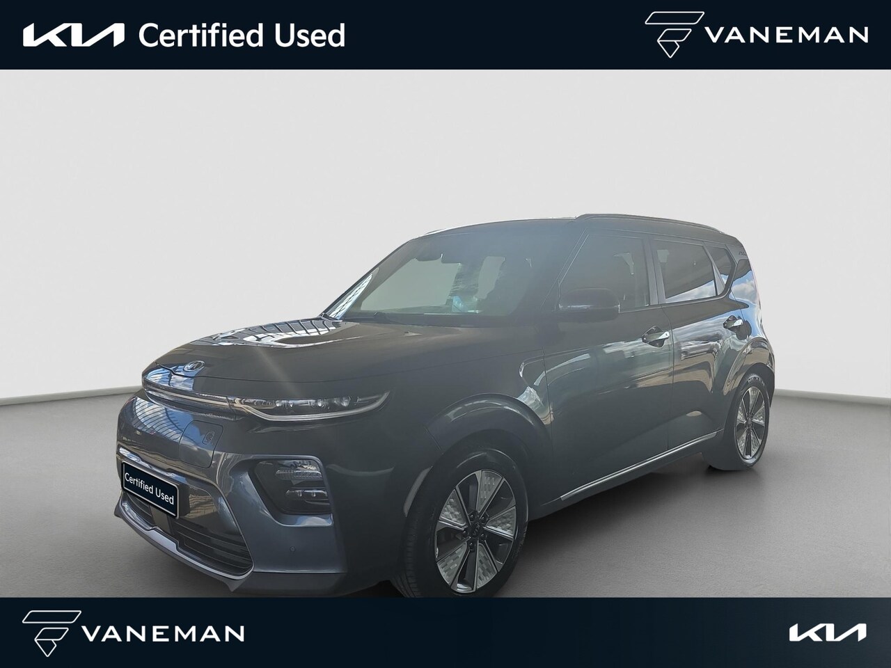 Kia e-Soul - ExecutiveLine 64 kWh | Leder | Navigatie | Head-Up Display | Stoelverwarming & Koeling | - AutoWereld.nl