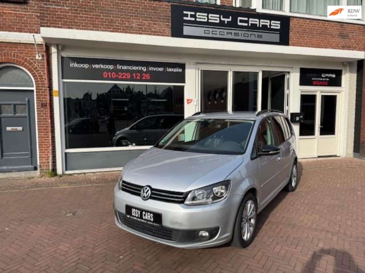 Volkswagen Touran - 1.6 TDI Highline BlueMotion 7p. 1.6 TDI Highline BlueMotion 7p. - AutoWereld.nl