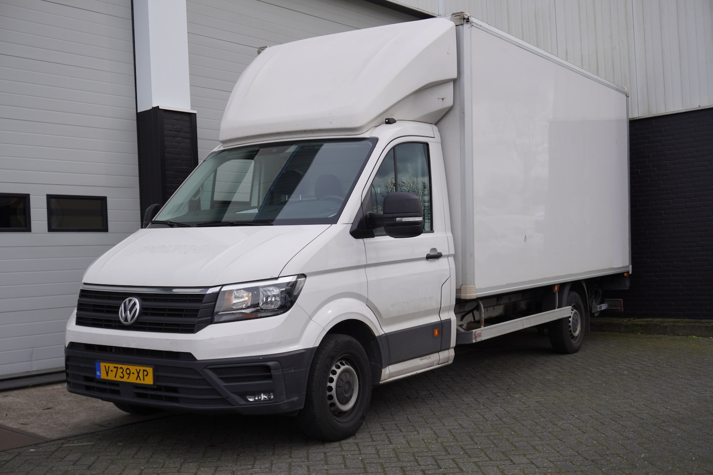 Volkswagen Crafter - 35 2.0 TDI L4 - Airco - Navi - Cruise - €24.900,- Excl. - AutoWereld.nl