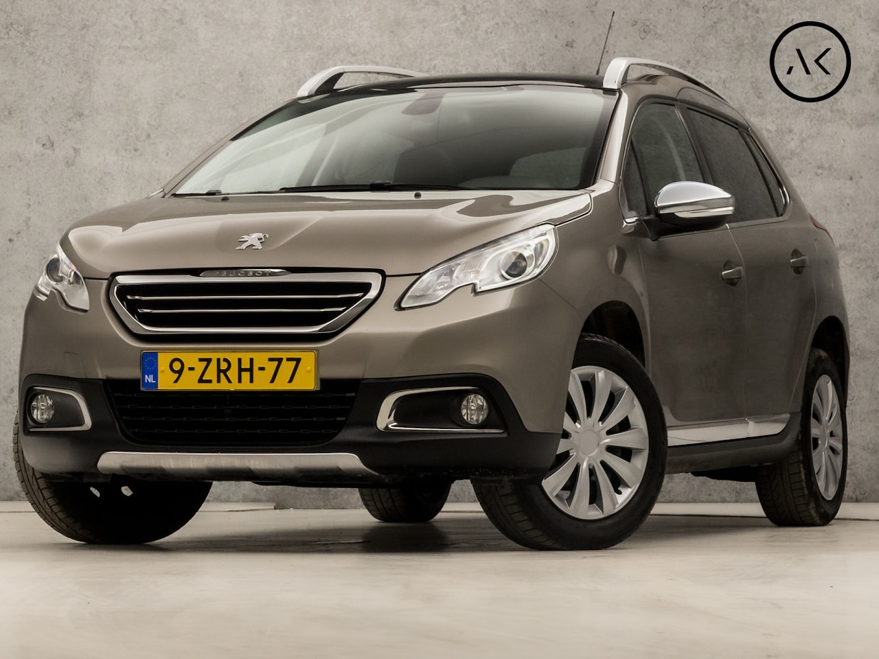 Peugeot 2008 - 1.2 PureTech Sport (PANORAMADAK, NAP, NAVIGATIE, STOELVERWARMING, CLIMATE, SPORTSTOELEN, C - AutoWereld.nl