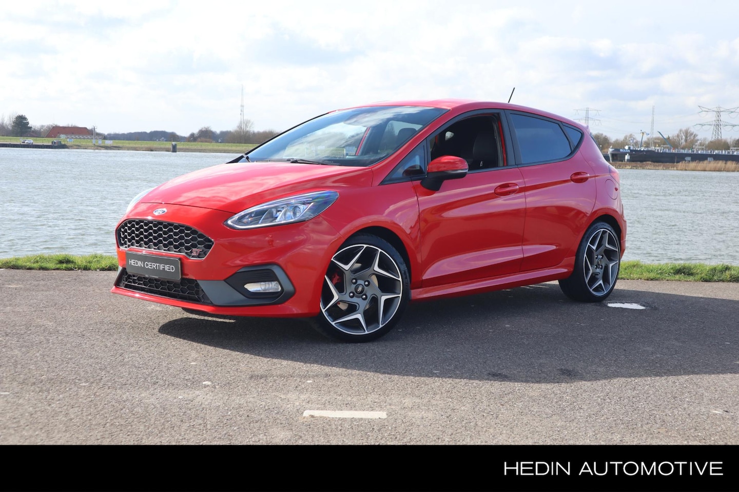 Ford Fiesta - 1.5 EcoBoost 200pk ST-3 | B&O | Camera | LED - AutoWereld.nl