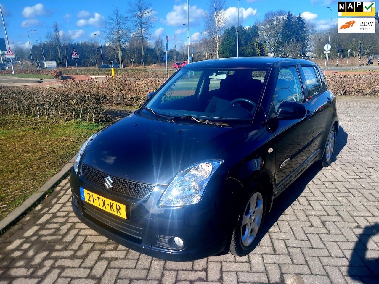 Suzuki Swift - 1.3 Shogun schaaft in de bak - AutoWereld.nl