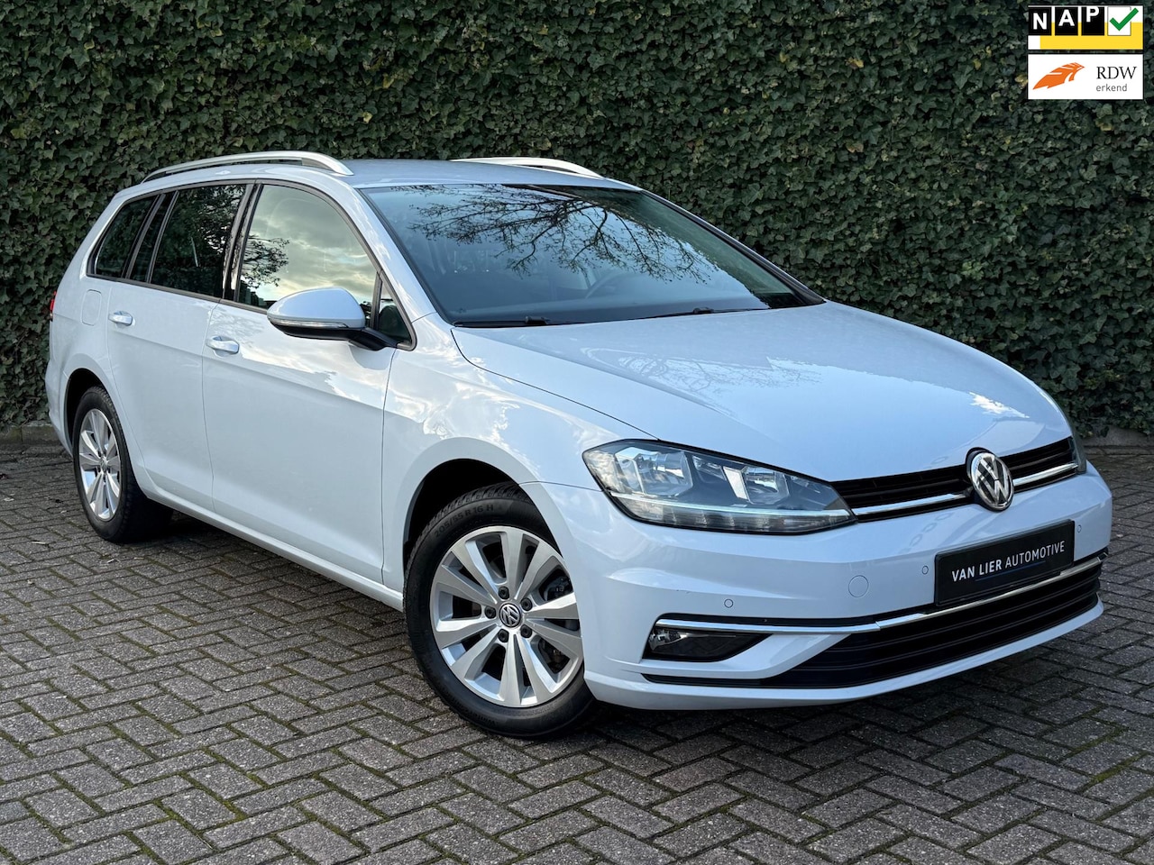 Volkswagen Golf Variant - 1.0 TSI | ACC | Virtual | Trekhaak | Navi - AutoWereld.nl