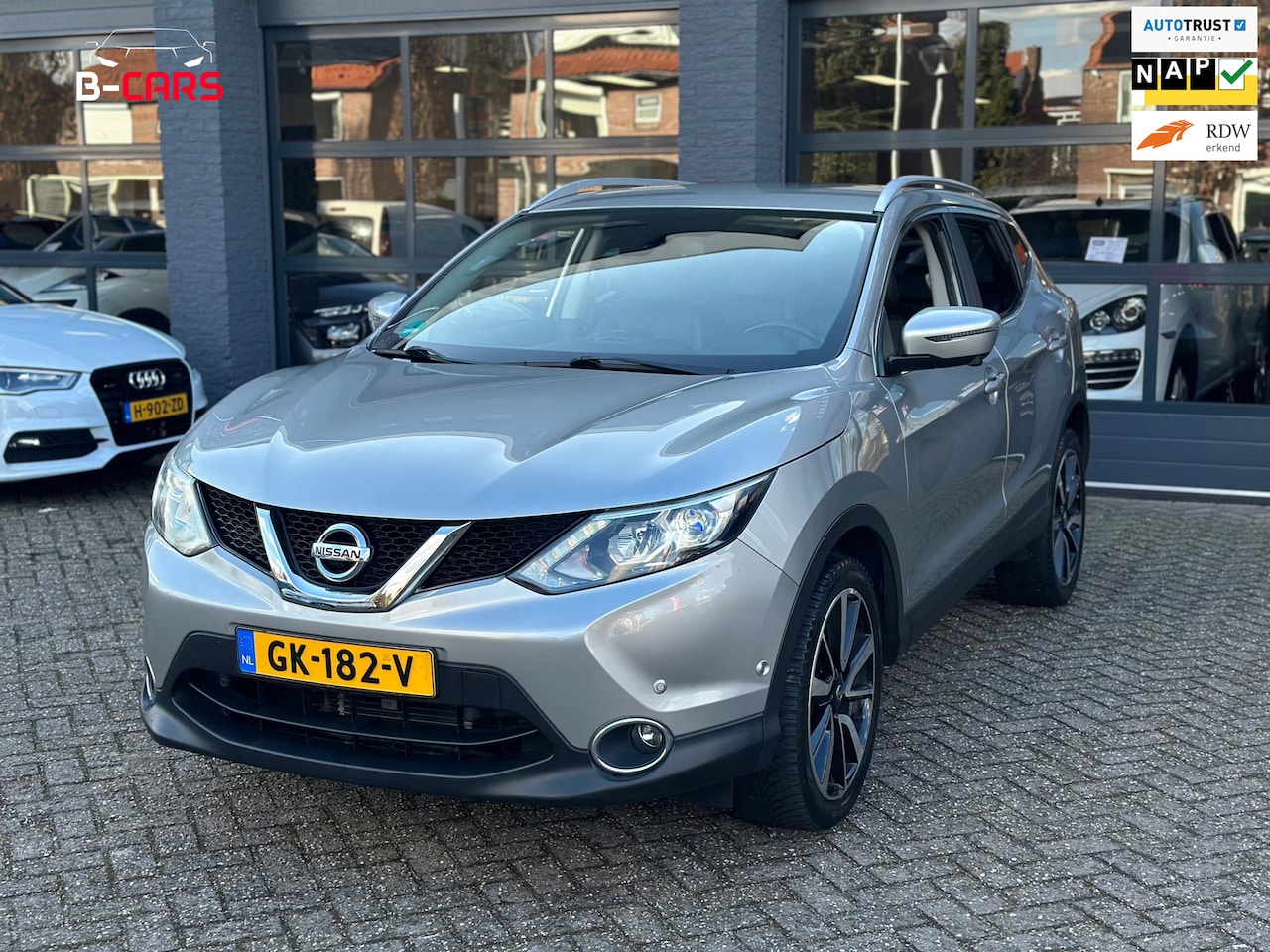 Nissan Qashqai - 1.2 Tekna LEER|STOELVW|LiNEASS|360•|NAP!! - AutoWereld.nl