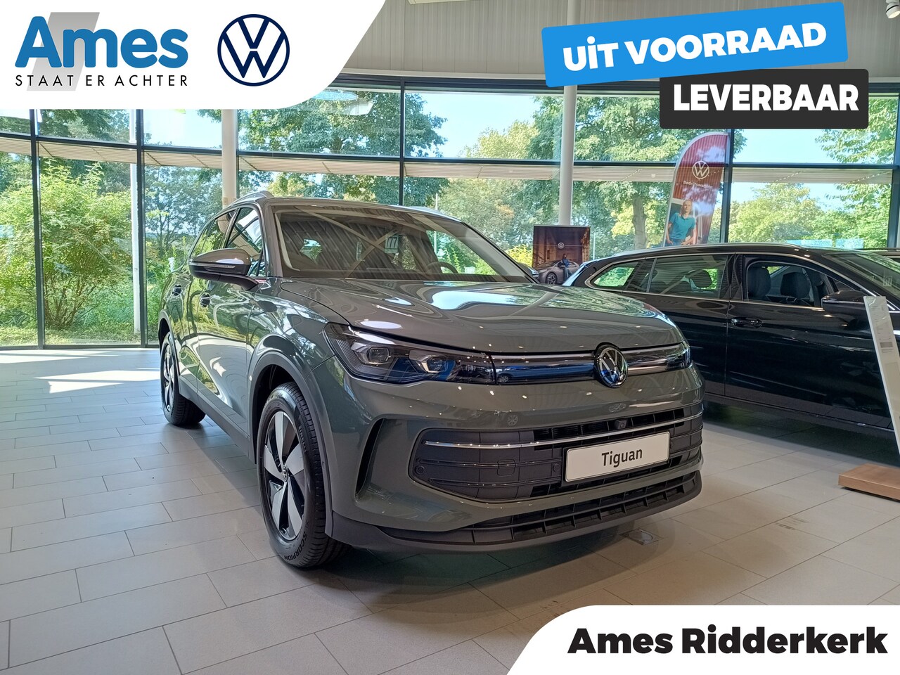 Volkswagen Tiguan - 1.5 eHybrid Life Edition eTSI 96 kW / 130 pk SUV 7 versn. DSG - AutoWereld.nl