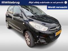 Hyundai i10 - 1.2 i-Drive Cool *WORDT VERWACHT* AUTOMAAT | RADIO / CD / USB | AIRCO | KEURIGE AUTO