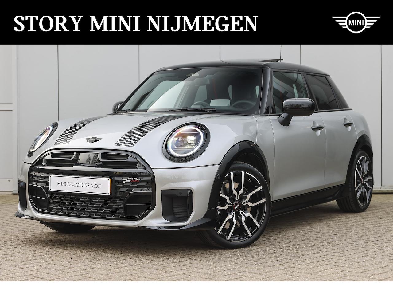 MINI Cooper S - Hatchback Automaat / John Cooper Works / Pakket M / 18 inch JCW Lap Spoke 2-tone - AutoWereld.nl