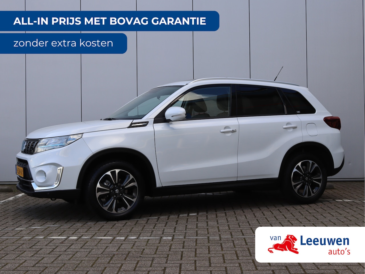 Suzuki Vitara - 1.4 Boosterjet Style | Panoramadak | Trekhaak | 1e eigenaar | NAP - AutoWereld.nl