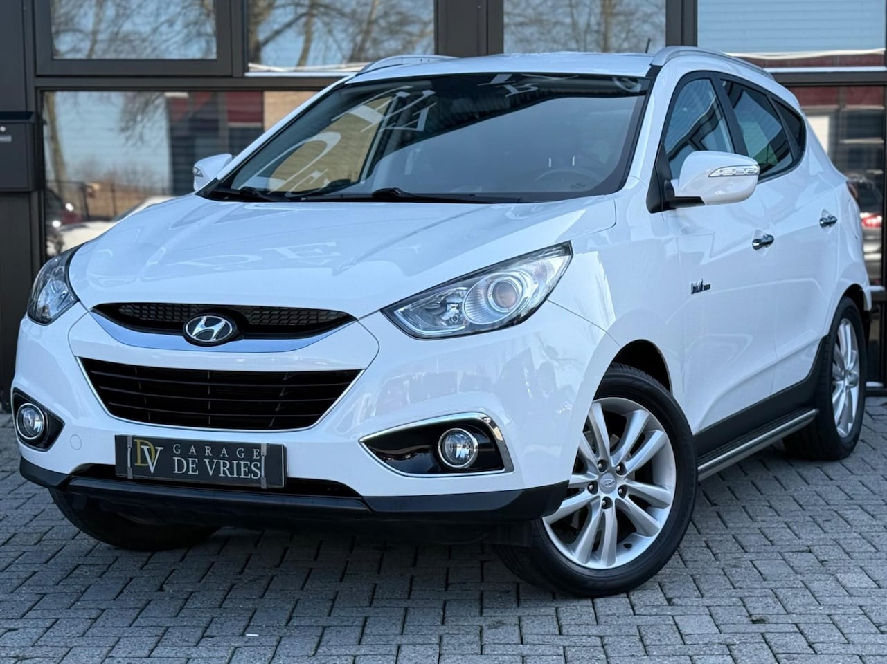 Hyundai ix35 - 1.6i GDI Style CarPlay Cruise Trekhaak Keyless Orig. NL NAP - AutoWereld.nl