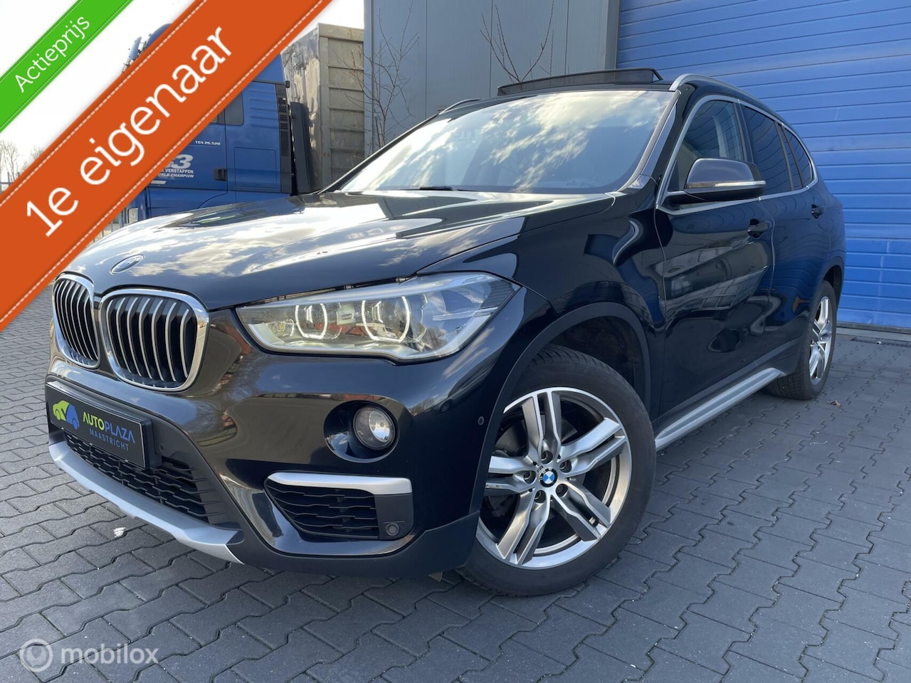 BMW X1 - sDrive18i / 2018 / Panorama / Dealer Onderhouden - AutoWereld.nl