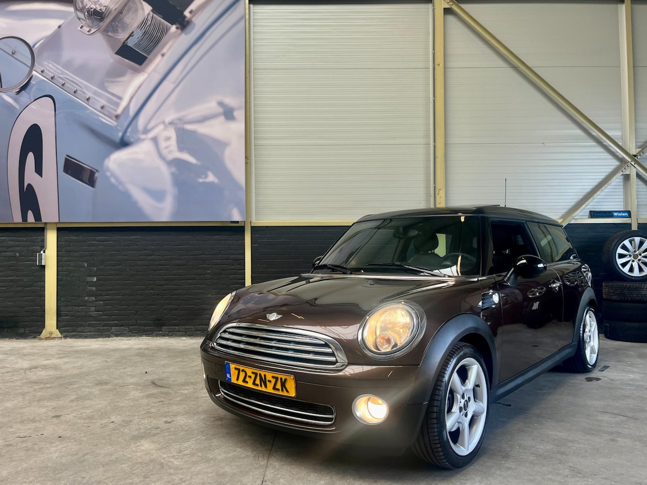 MINI Clubman - Mini 1.6 Cooper Chili | Panoramadak | Leer | 1e Eigenaar | - AutoWereld.nl