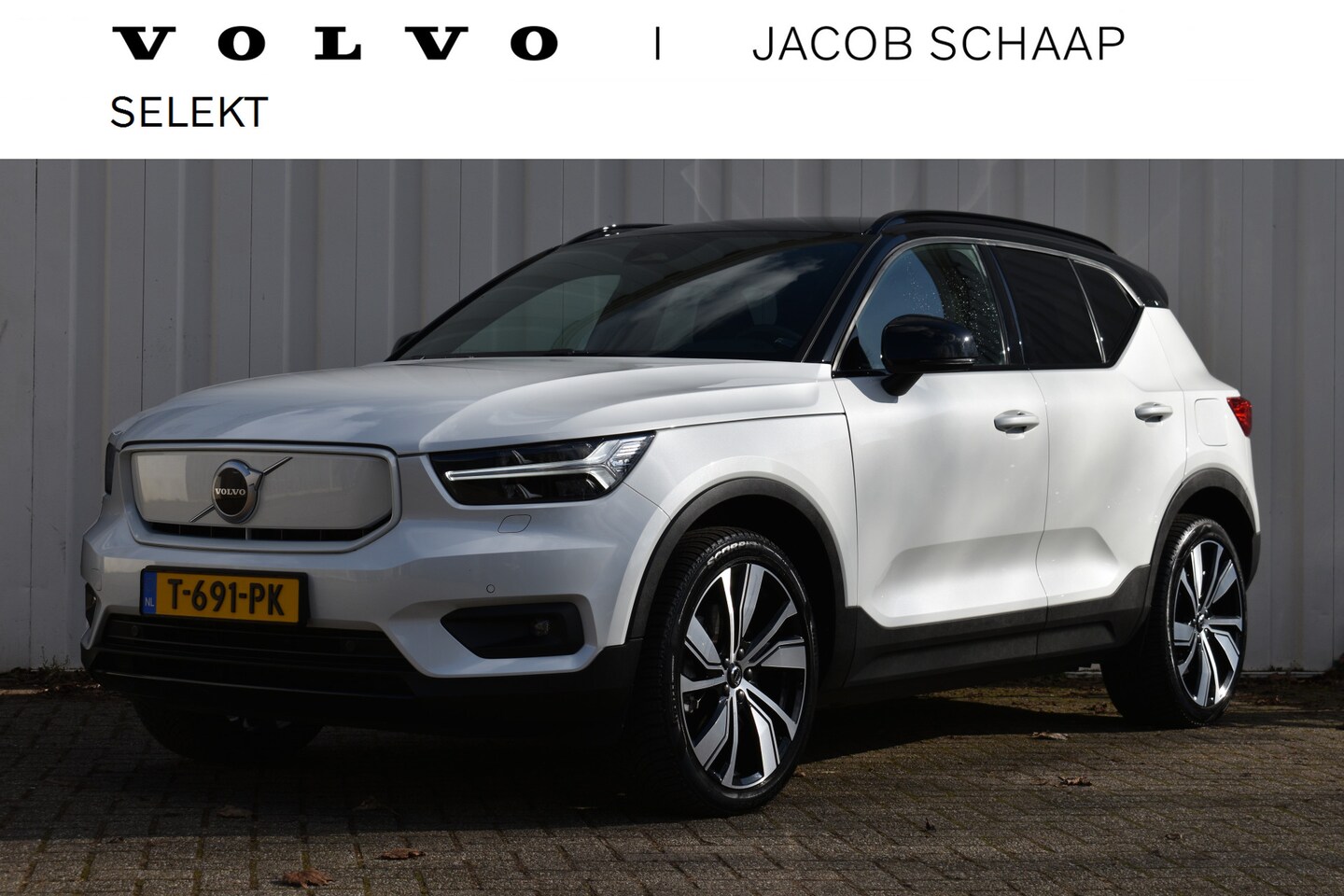 Volvo XC40 - Recharge Plus | Trekhaak | Camera achter | Sensoren voor&achter | Blis | - AutoWereld.nl