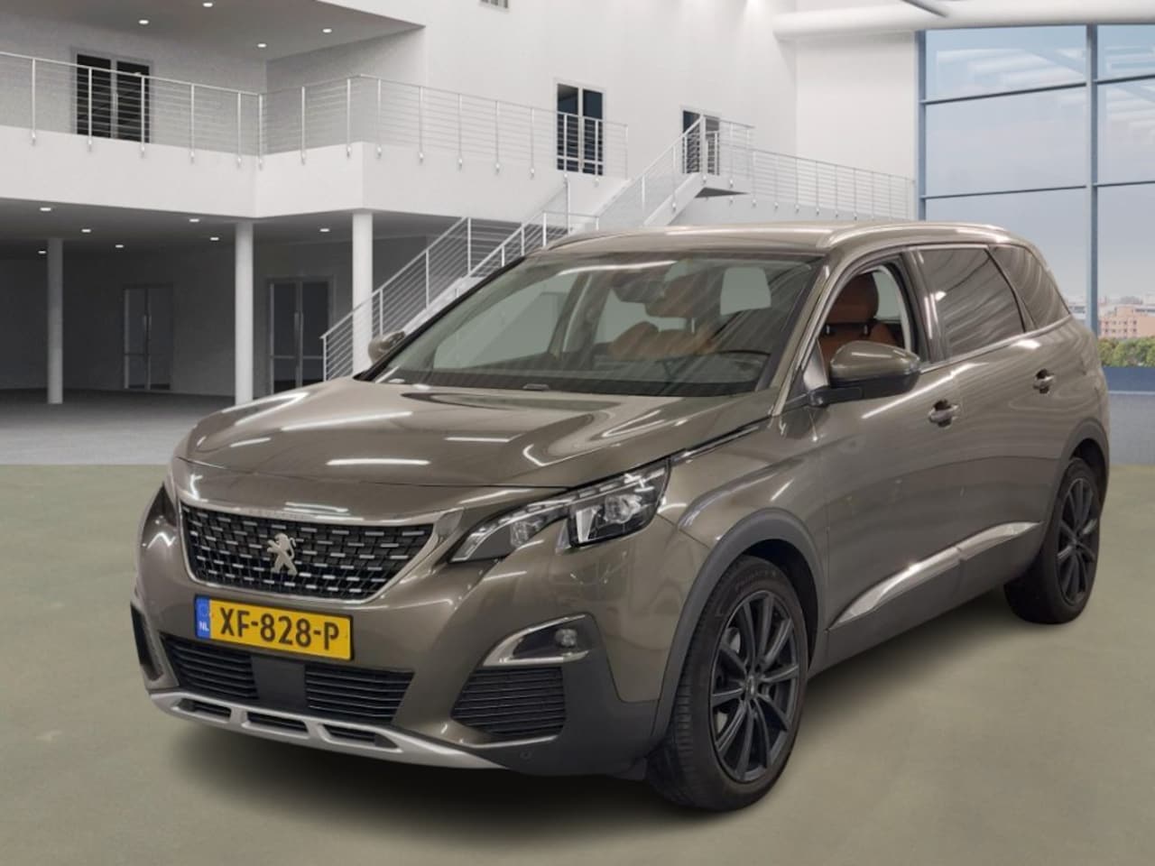 Peugeot 5008 - 1.2 AUTOMAAT Allure, 7 Persoons, Leder, Cruise, Navi, NAP! - AutoWereld.nl