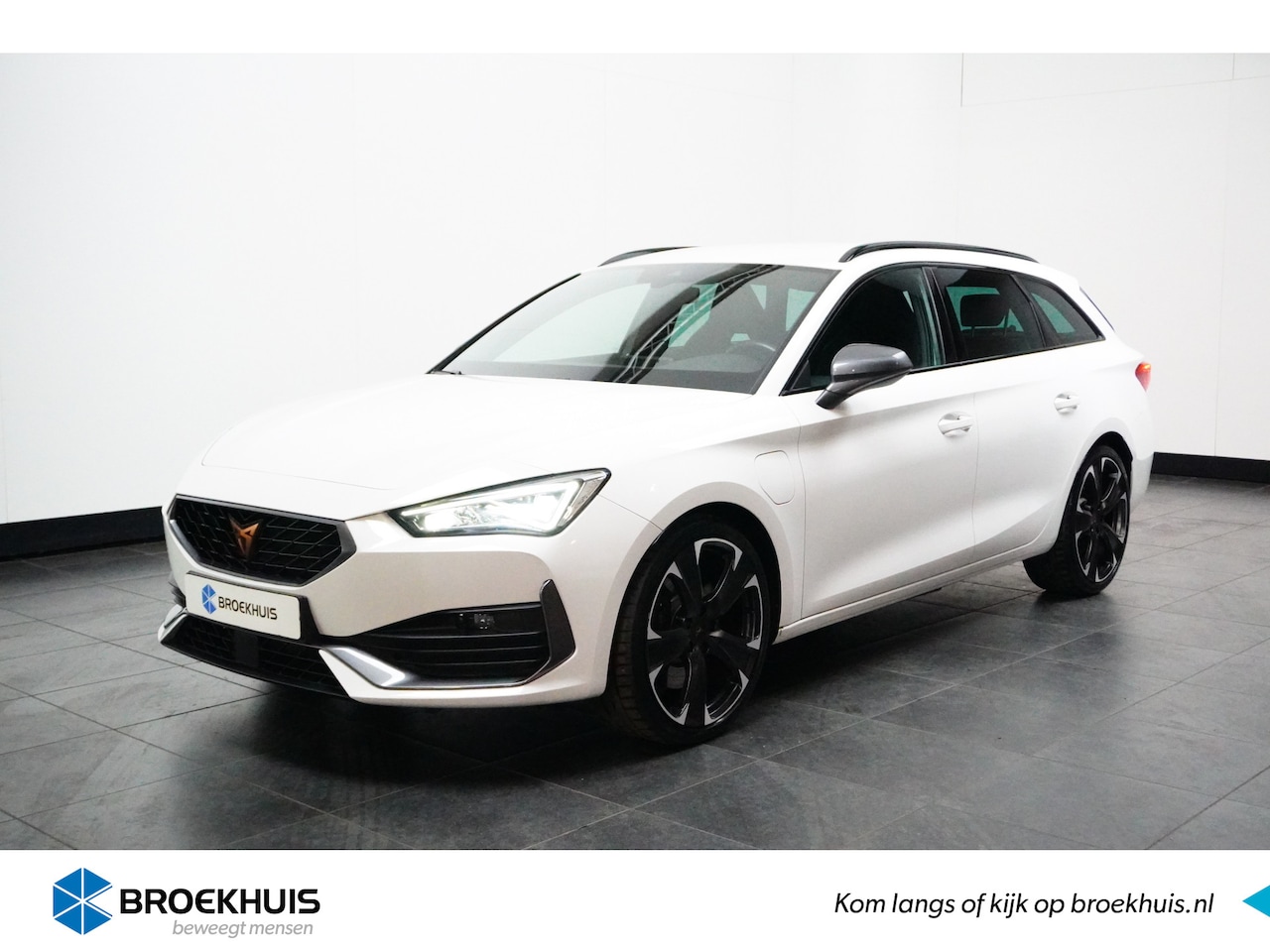 CUPRA Leon Sportstourer - ST 1.4 e-Hybride VZ 204PK | NAVIGATIE | CLIMATE CONTROL | PDC ACHTER | STOEL + STUUR VERW. - AutoWereld.nl