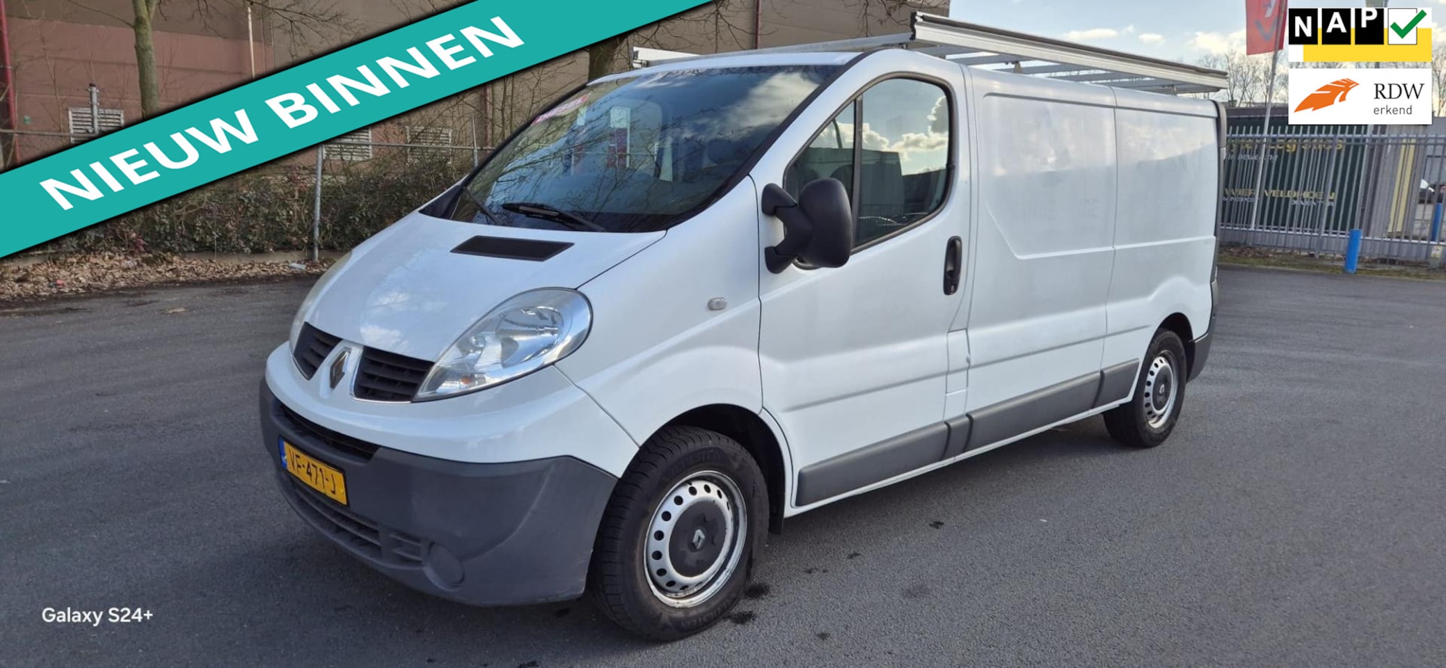 Renault Trafic - 2.0 dCi T29 L2H1 Eco Black Edition LEUKE AUTO RIJDT EN SCHAKELT GOED - AutoWereld.nl