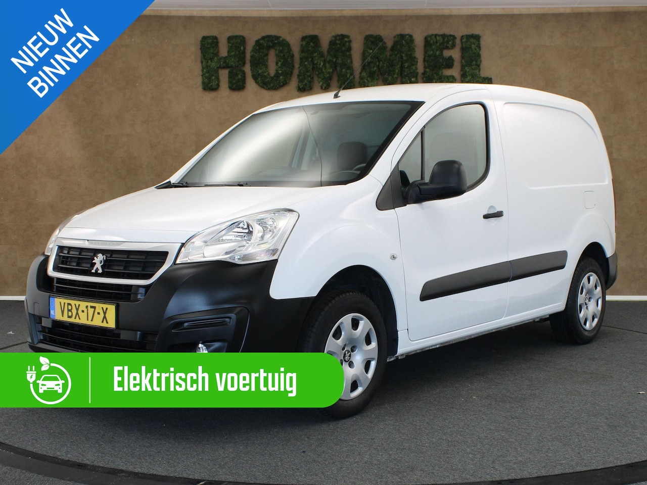 Peugeot e-Partner - Electric L1 Premium BLUETOOTH - ZIJSCHUIFDEUR RECHTS - CRUISE CONTROL - PARKEERSENSOREN AC - AutoWereld.nl