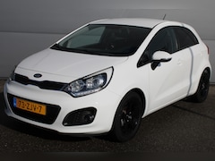 Kia Rio - 1.2 CVVT Design Edition AIRCO | 15 " LMV | CRUISE CONTROL | CAMERA |