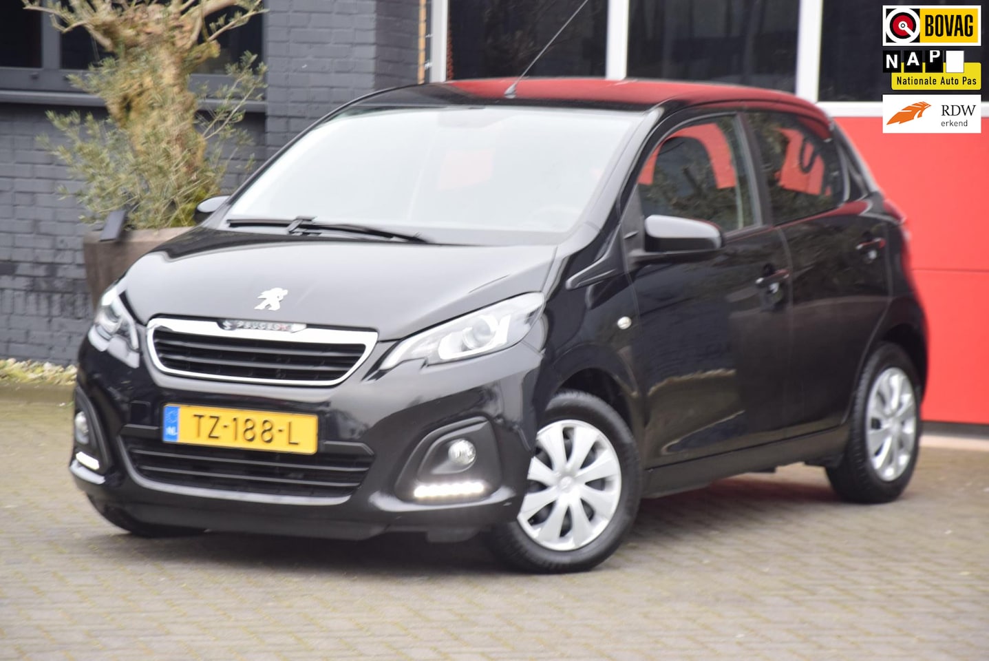 Peugeot 108 - 1.0 e-VTi Active 2018 Airco 5 Deurs Bluetooth 15x op voorraad! - AutoWereld.nl