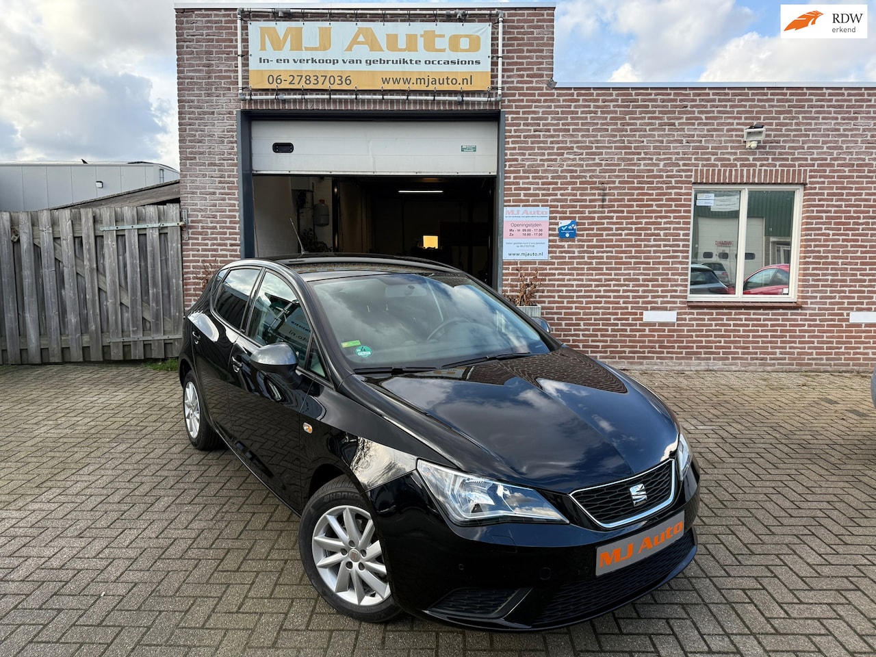 Seat Ibiza - 1.2 TSI Style connect airco cruise control navi - AutoWereld.nl