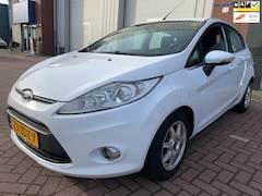 Ford Fiesta - 1.6 TDCi ECOnetic Titanium