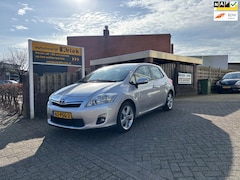 Toyota Auris - 1.8 Full Hybrid Executive