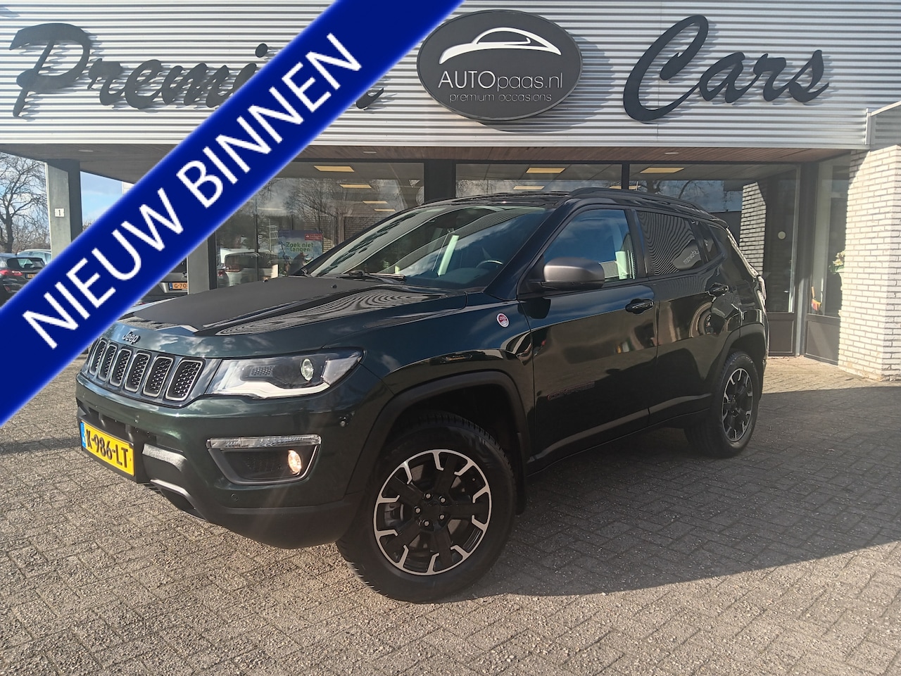 Jeep Compass - 4xe 240 Plug-in Hybrid Electric Trailhawk 4xe 240 Plug-in Hybrid Electric Trailhawk,LEER,NAV,STUURVERW,TREKH - AutoWereld.nl